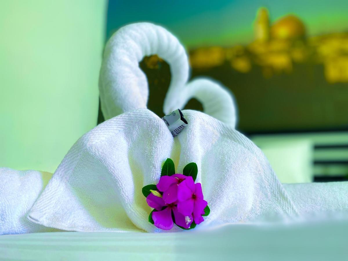 Ogh Resort Hotel Angeles Buitenkant foto